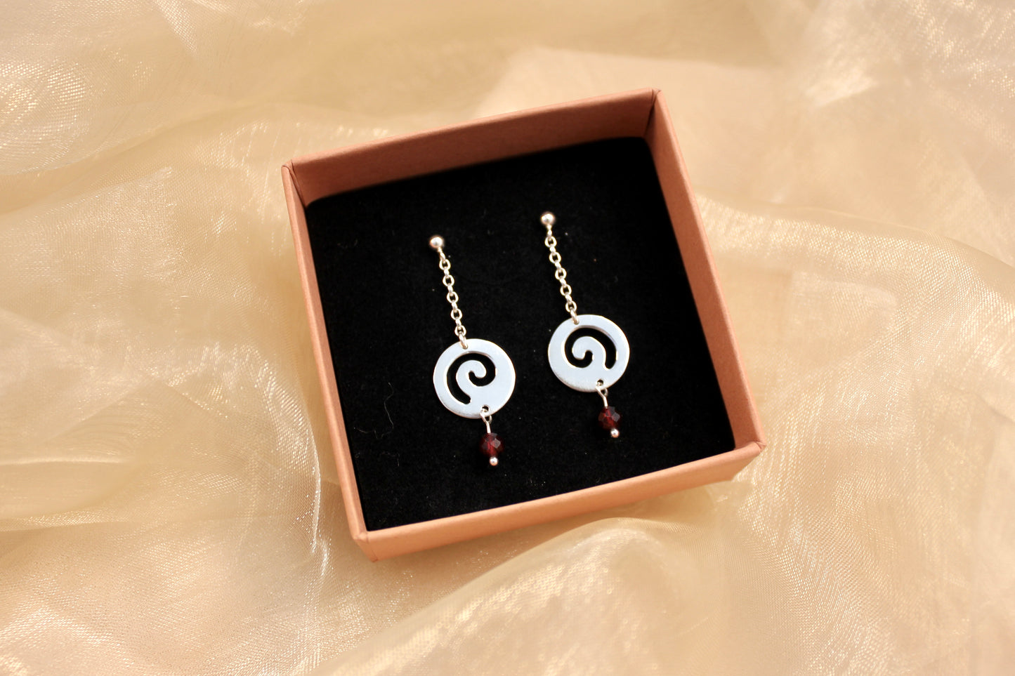 Hanging Swirl Stud with Garnet