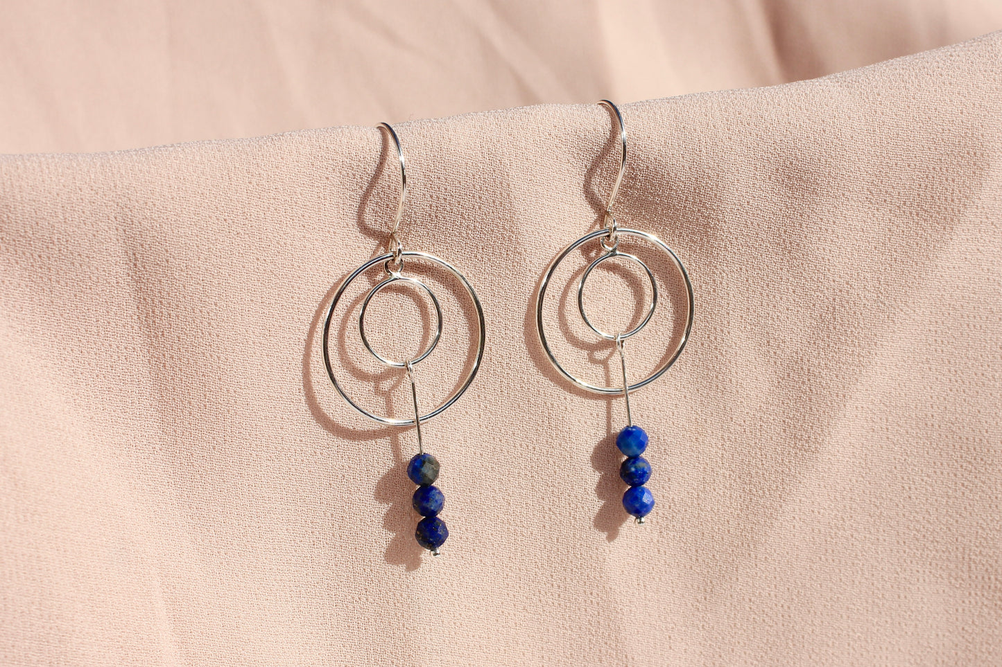 Hanging Circle Earrings with Lapis Lazuli