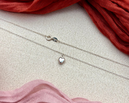 Heart charm necklace