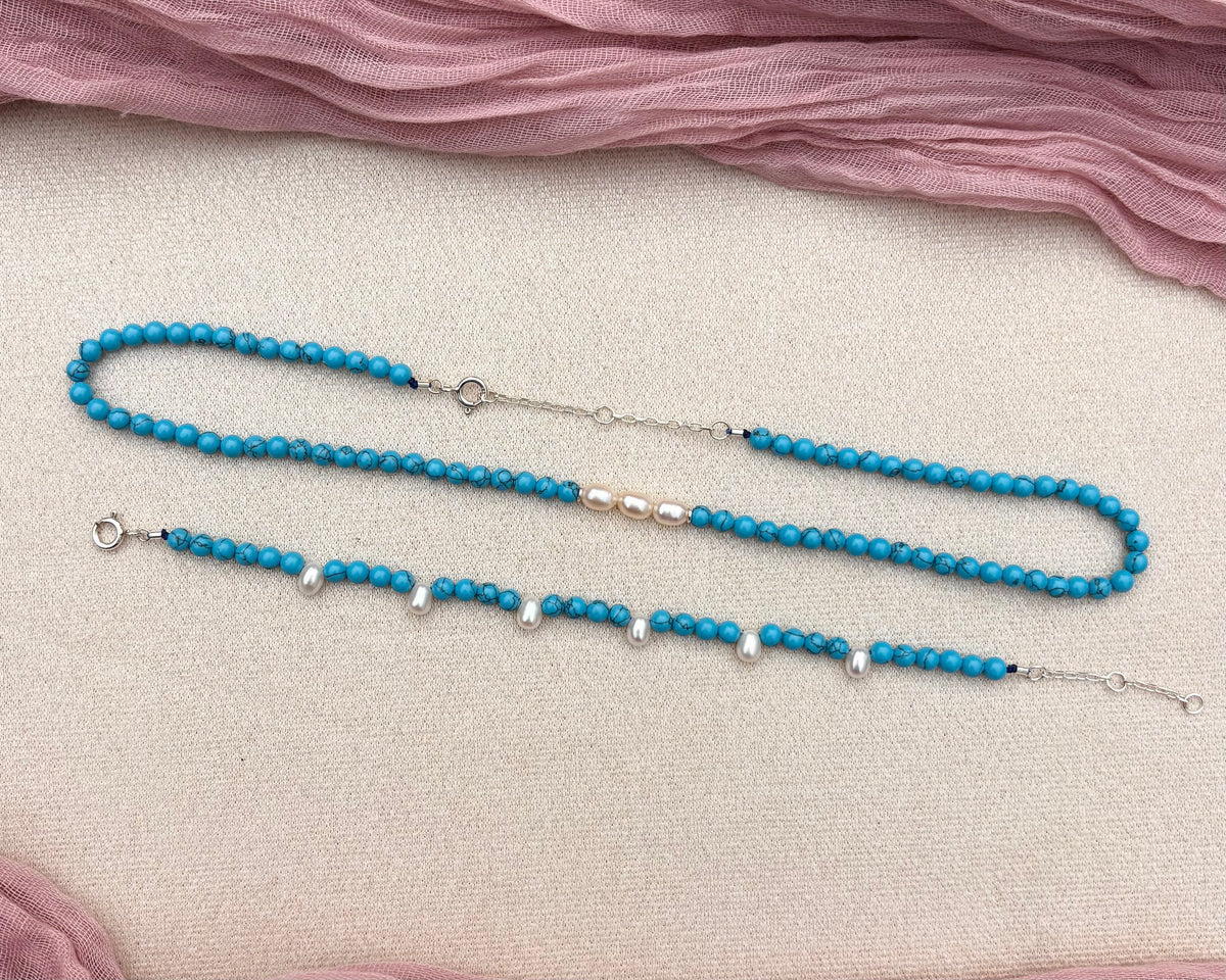 Turquoise and pearl choker and bracelet set
