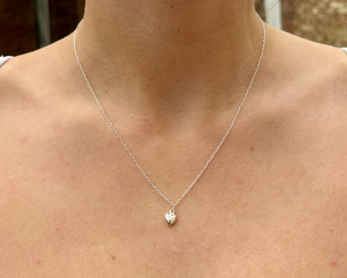 Heart charm necklace